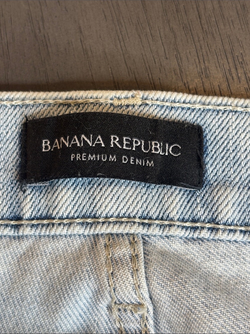 💙 Banana Republic High Rise Crop Bootcut Jeans Women’s 35 Light Wash Stretch 💙 - Picture 3 of 11